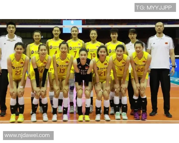 南京排球队与成都排球队速度对比赛后分析与战术反思