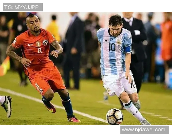 成都篮球队在洲际杯积分榜中以97分稳居第一名展现强劲实力 成都篮球队在洲际杯积分榜中以97分稳居第一名展现强劲实力