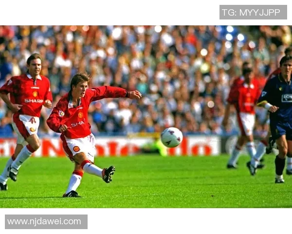 最佳解围足球明星的传奇时刻与精彩瞬间回顾 最佳解围足球明星的传奇时刻与精彩瞬间回顾